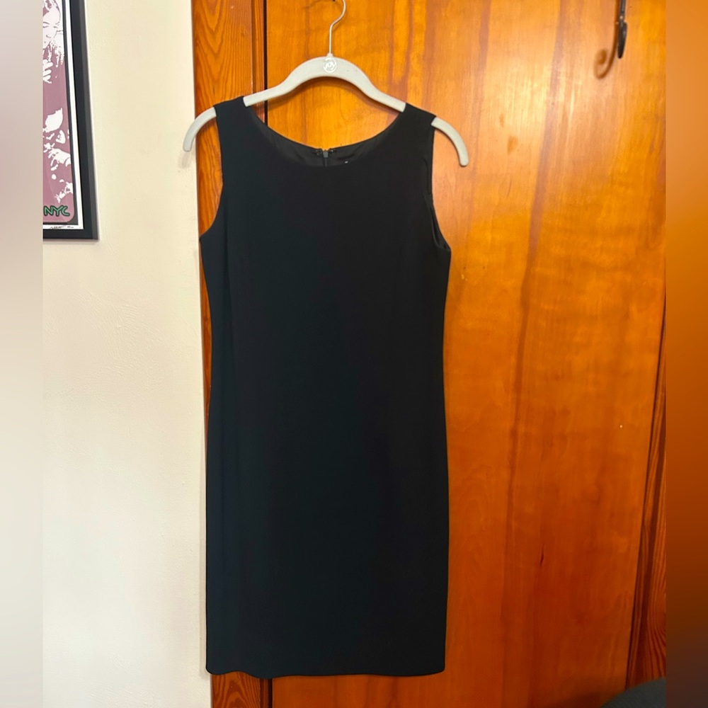 Garfield & Marks black cocktail dress size 2